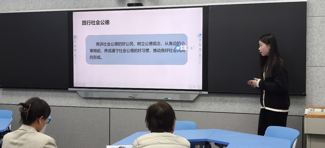 青年教师展风采   磨砺成长绽芳华 --西安市卫生学校教务科开展青年教师试讲活动(图3)